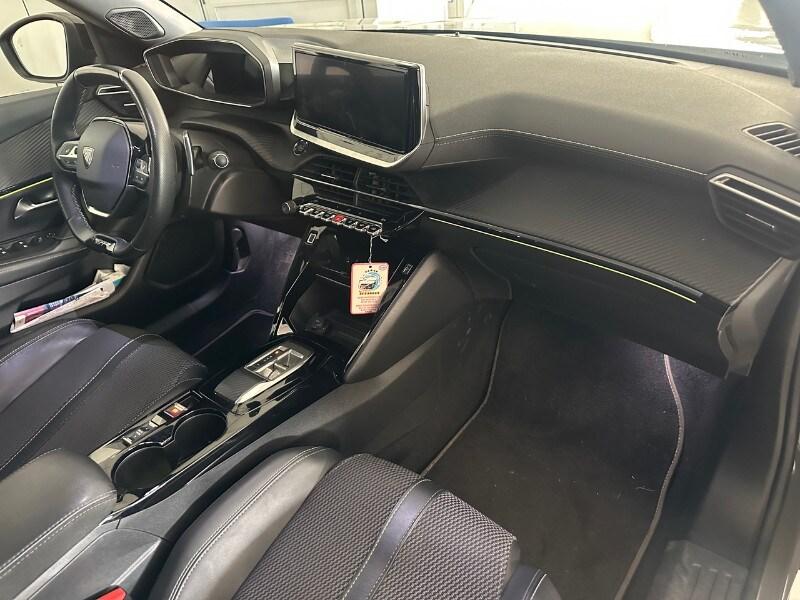 PEUGEOT 2008 2ª serie 2008 PureTech 130 S&S EA...