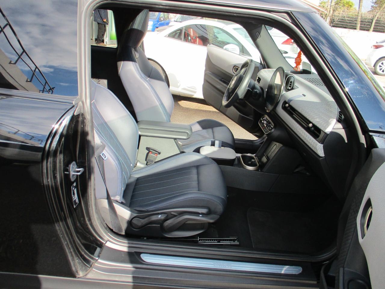 Mini Cooper C Favoured