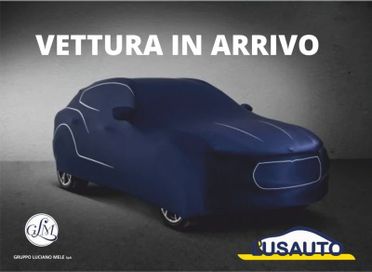 Volvo XC90 T8 Plug-in Hybrid AWD automatico 7 posti Ultra Bright