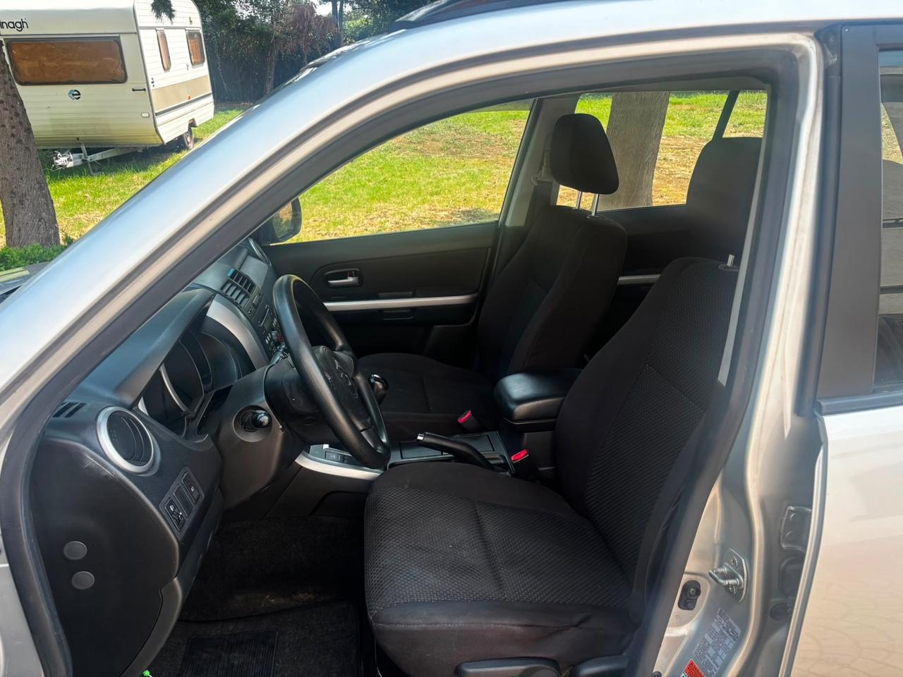 Suzuki Grand Vitara 1.9 DDiS 5 porte 4X4 BELLISSIMA UNICO PROPRIETARIO PERMUTABILE