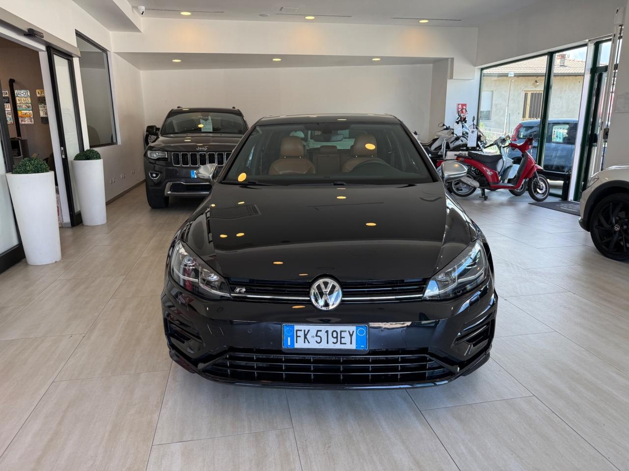 Volkswagen Golf R 2.0 TSI DSG 4MOTION 5p. BMT