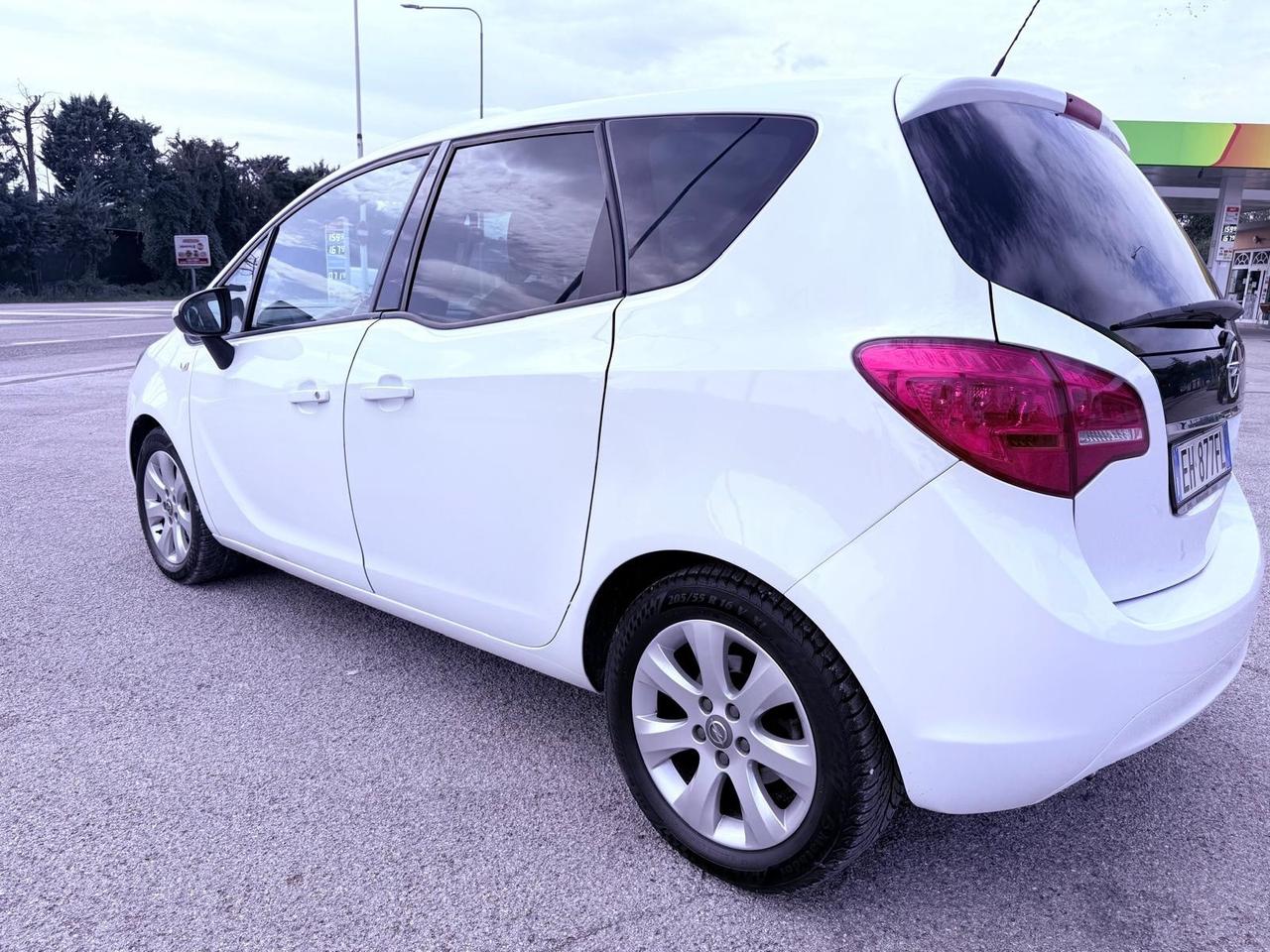 Opel Meriva 1.4 100CV Elective Ok neopatentati