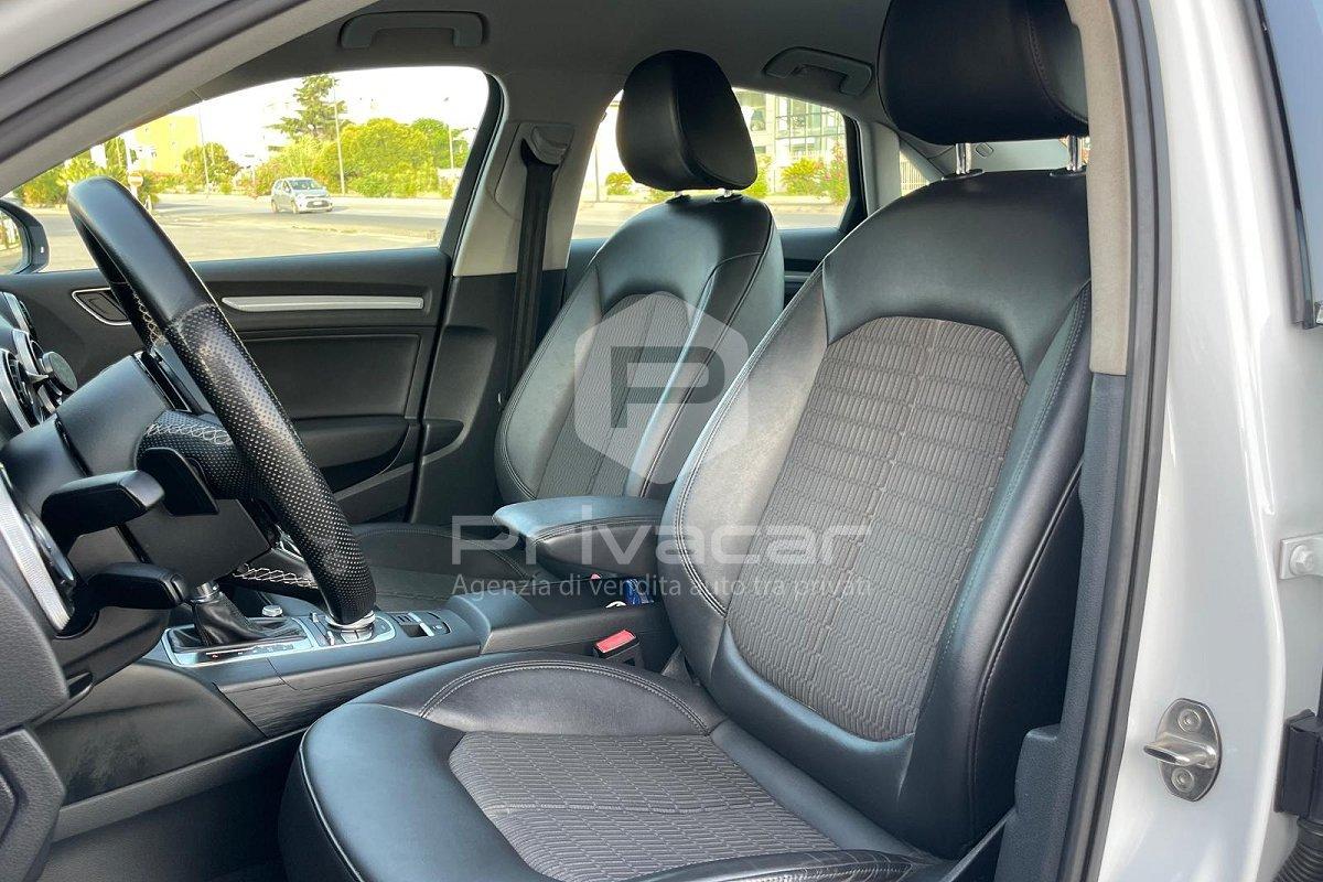 AUDI A3 Sedan 1.6 TDI clean diesel S tronic Attraction