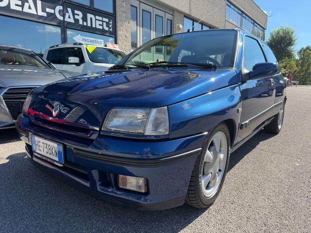 RENAULT Clio 1.8i 16V Grand Prix 343/500