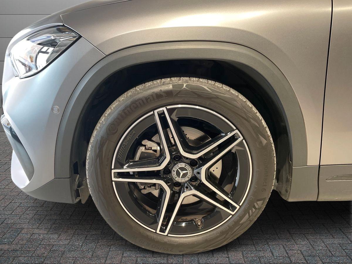 Mercedes-Benz GLA-H247 2020 - GLA 200 Premium 4matic auto