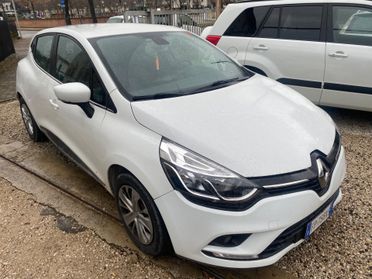 Renault Clio dCi 8V 75 CV 5 porte Duel2