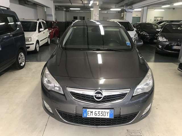 Opel Astra Sports Tourer Sports Tourer 1.7 cdti Cosmo 110cv