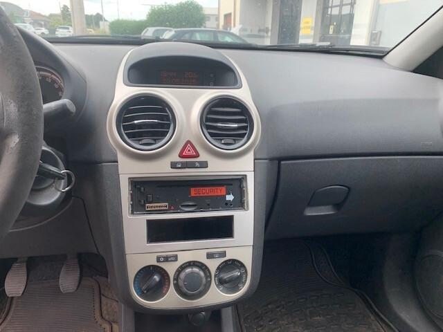 Opel Corsa 1.2 3 porte NEOPATENTATI !!