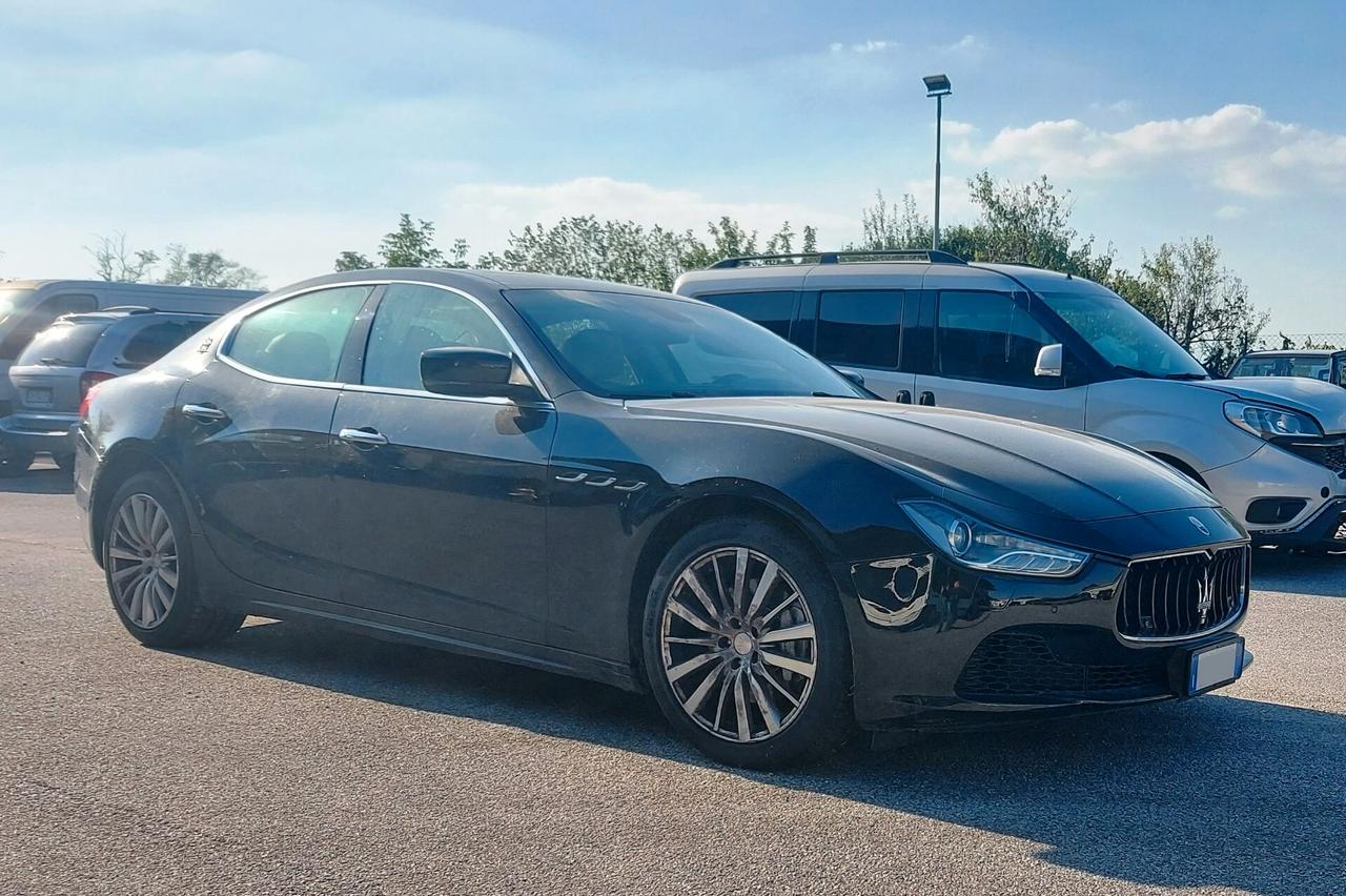 Maserati Ghibli V6 Diesel 275 CV MOTORE ROTTO