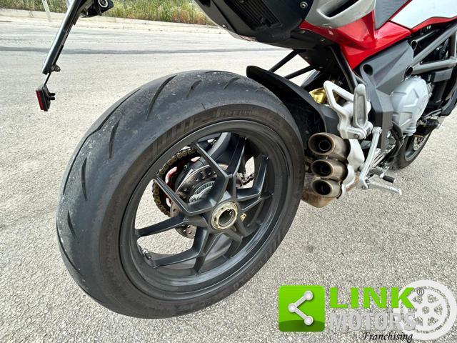 MV AGUSTA Brutale 800 .
