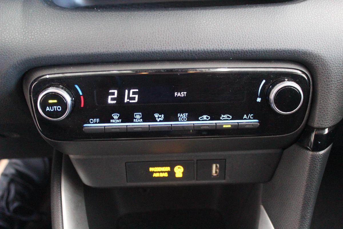 TOYOTA - Yaris - 1.5 Hybrid 5p. E-CVT Busin.