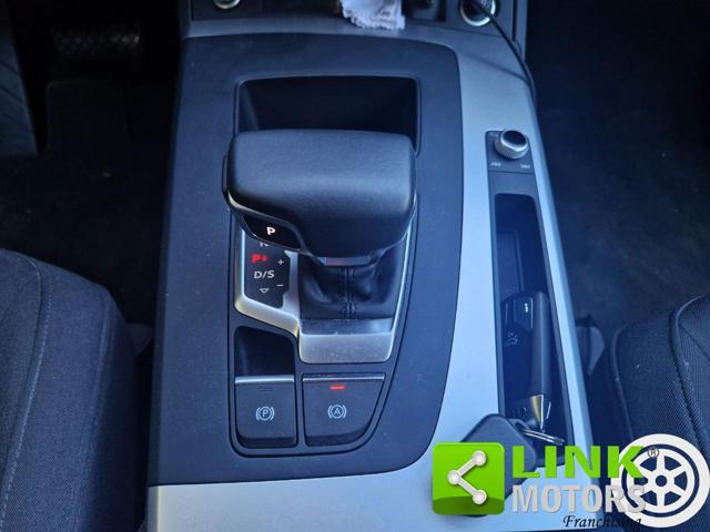 AUDI Q5 50 TFSI e quattro S tronic Business Advanced