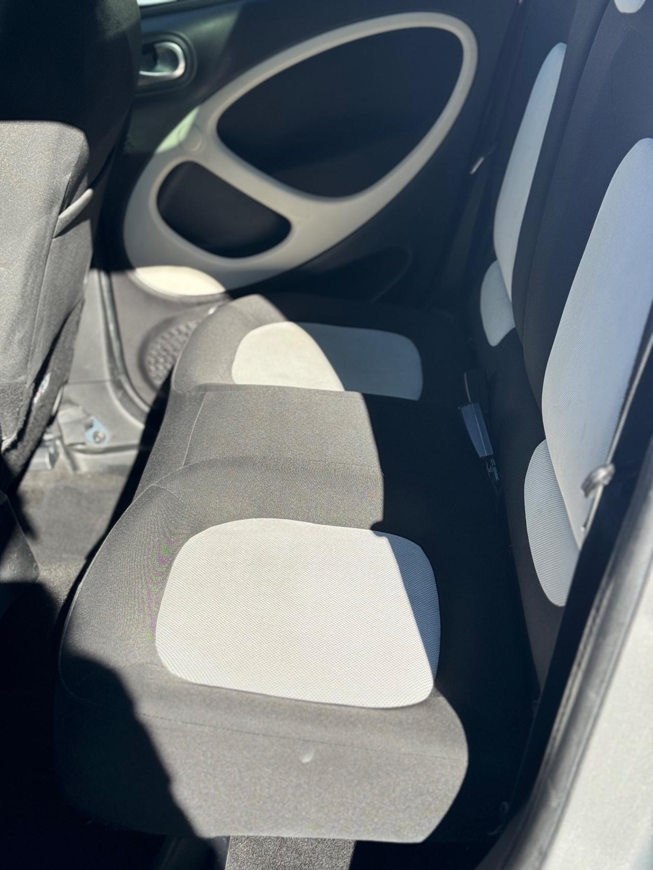 Smart ForFour 70 1.0 Prime