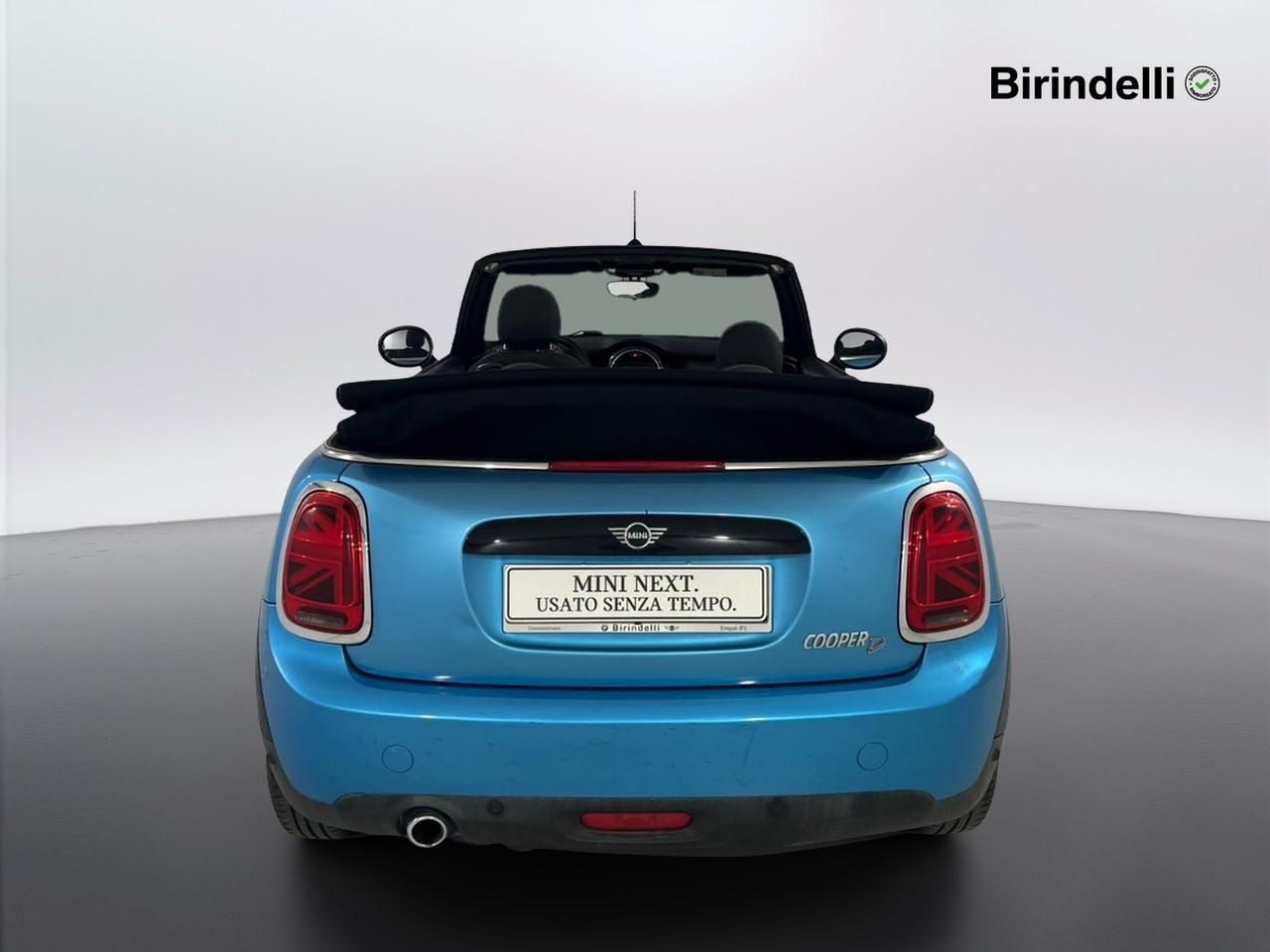 MINI Mini Cabrio (F57) - Mini 1.5 Cooper D Cabrio