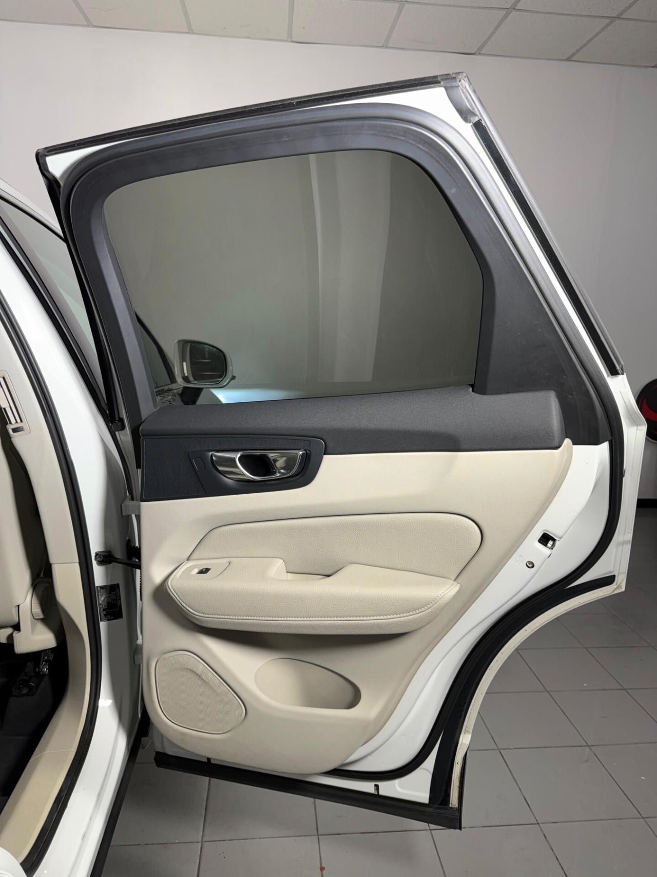 Volvo XC 60 XC60 D4 AWD Geartronic Inscription