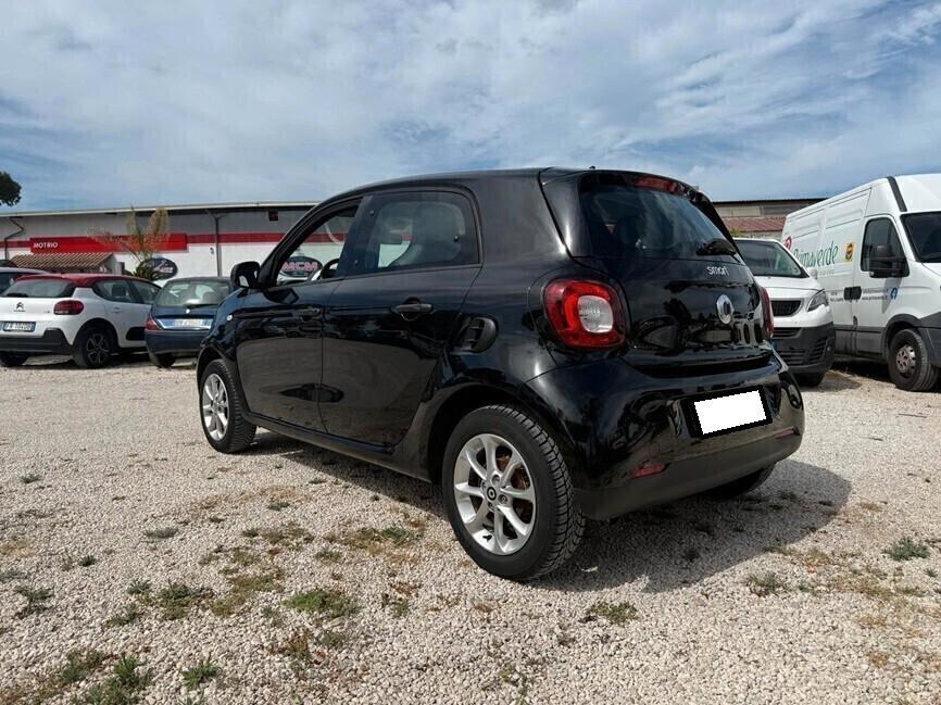 Smart ForFour 70 1.0 Passion