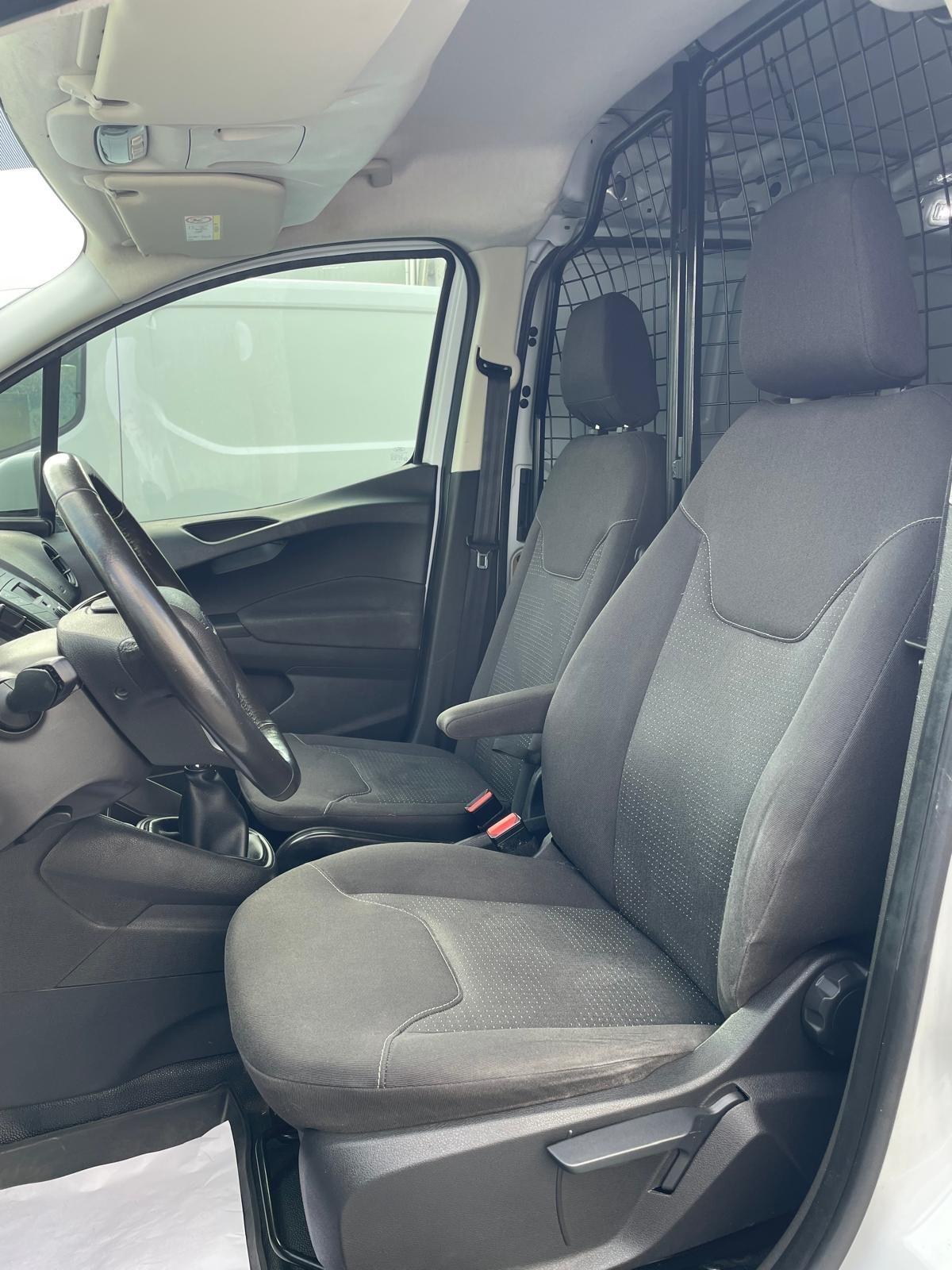 Ford TRANSIT COURIER 1.5 TDCI 95CV PERFETTO PRONTA CONSEGNA