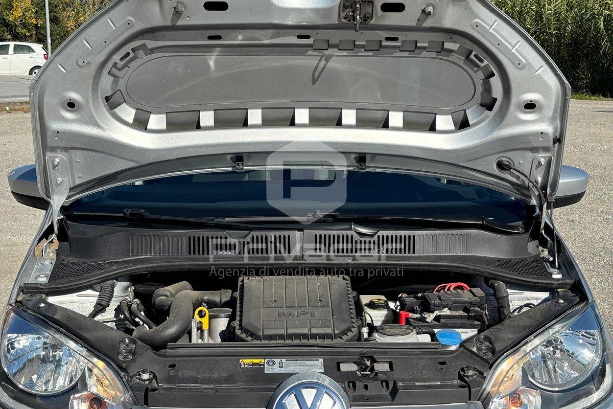 VOLKSWAGEN 1.0 75 CV 5p. high up!