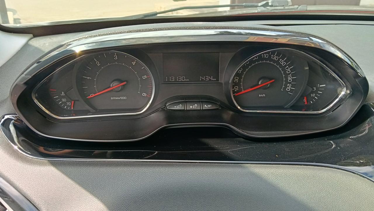 PEUGEOT 208 1.4 HDI -PREZZO PROMO!