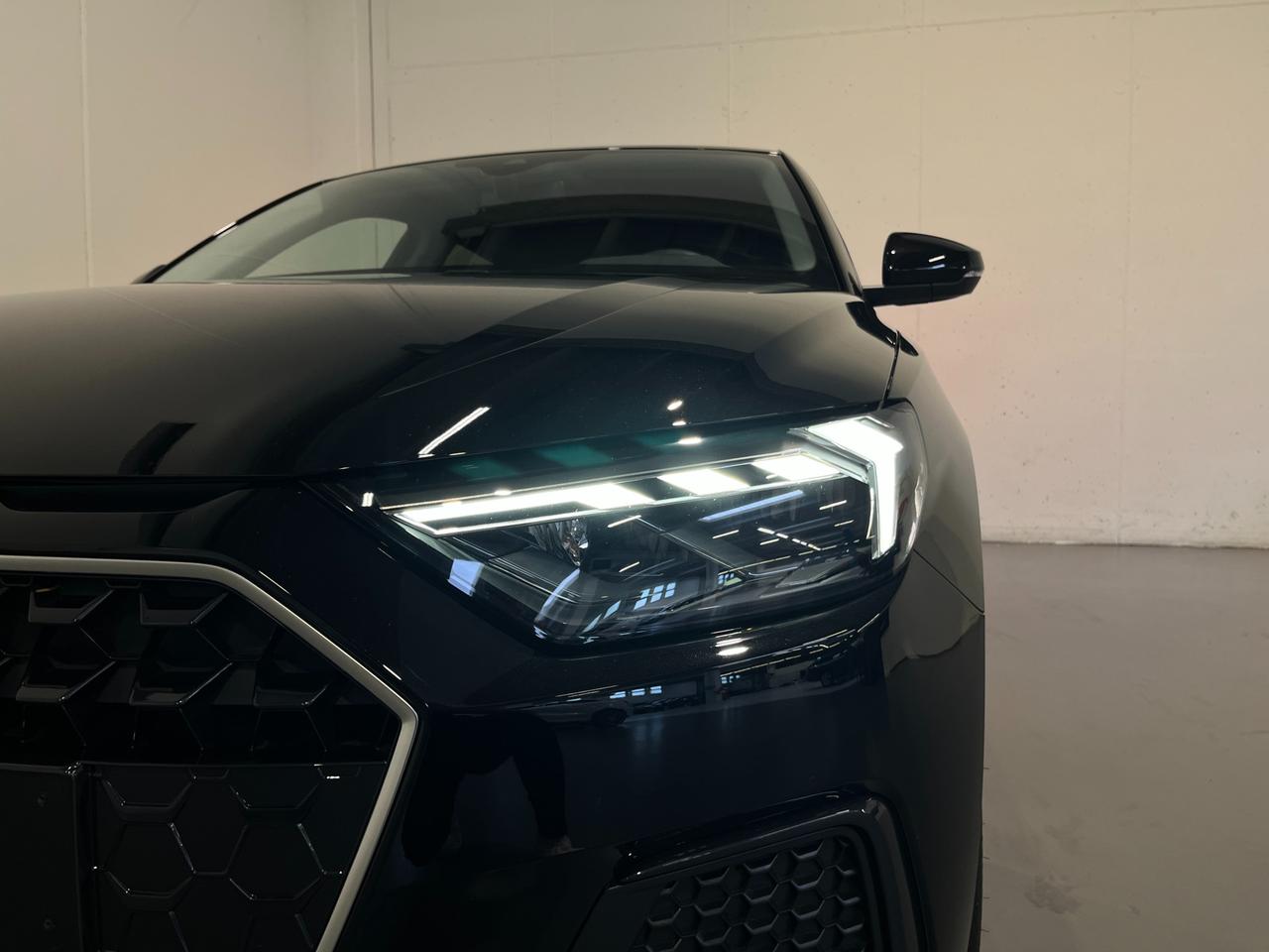 AUDI A1 SPORTBACK 25 TFSI ADVANCED