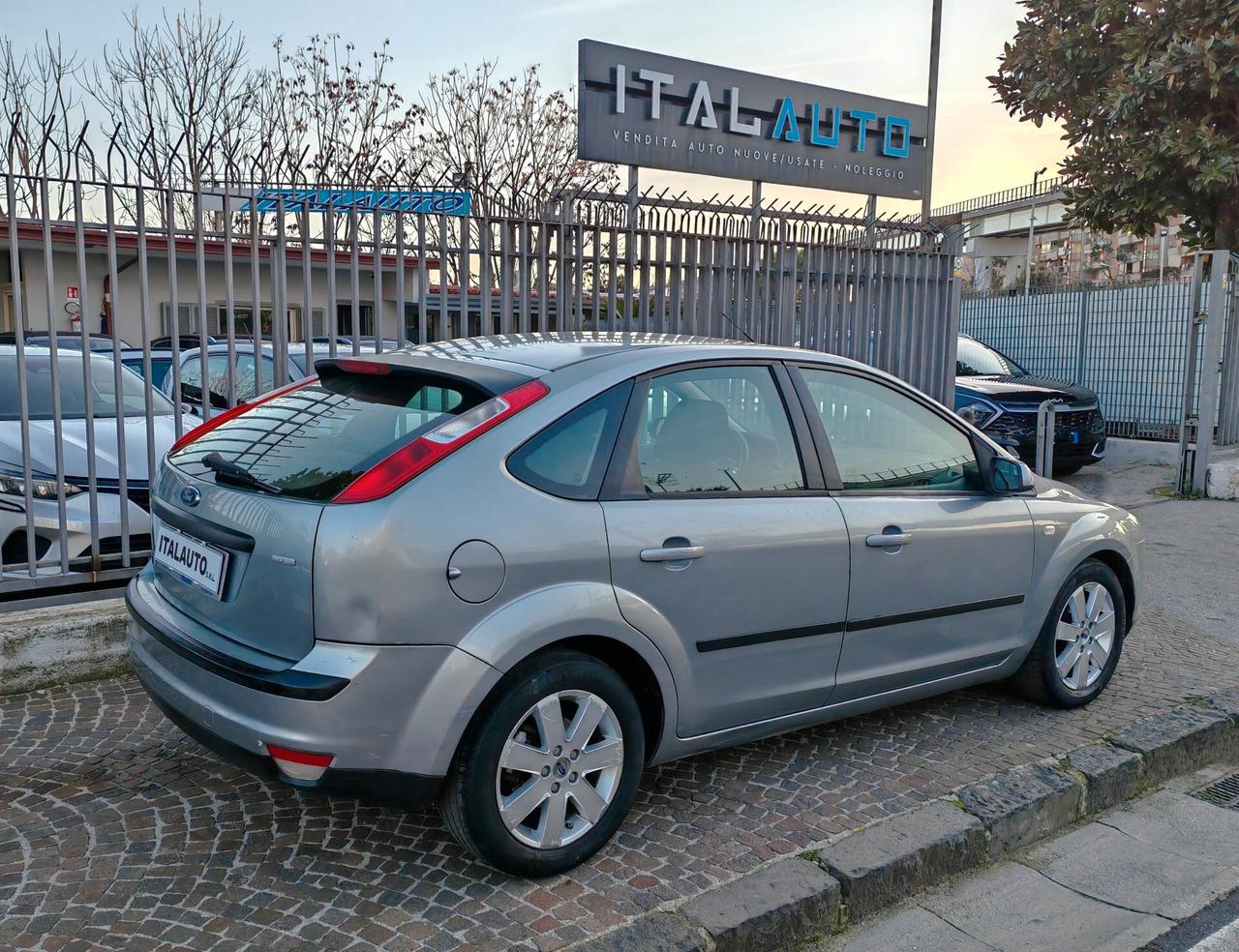 Ford Focus 5p 1.6 tdci LE 90cv