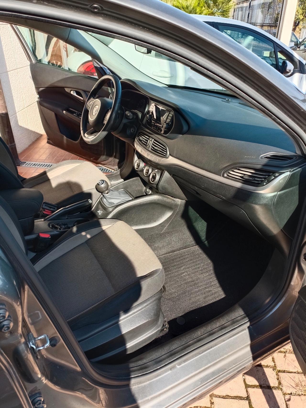 Fiat Tipo 1.4 4 porte Opening Edition Benz/gpl