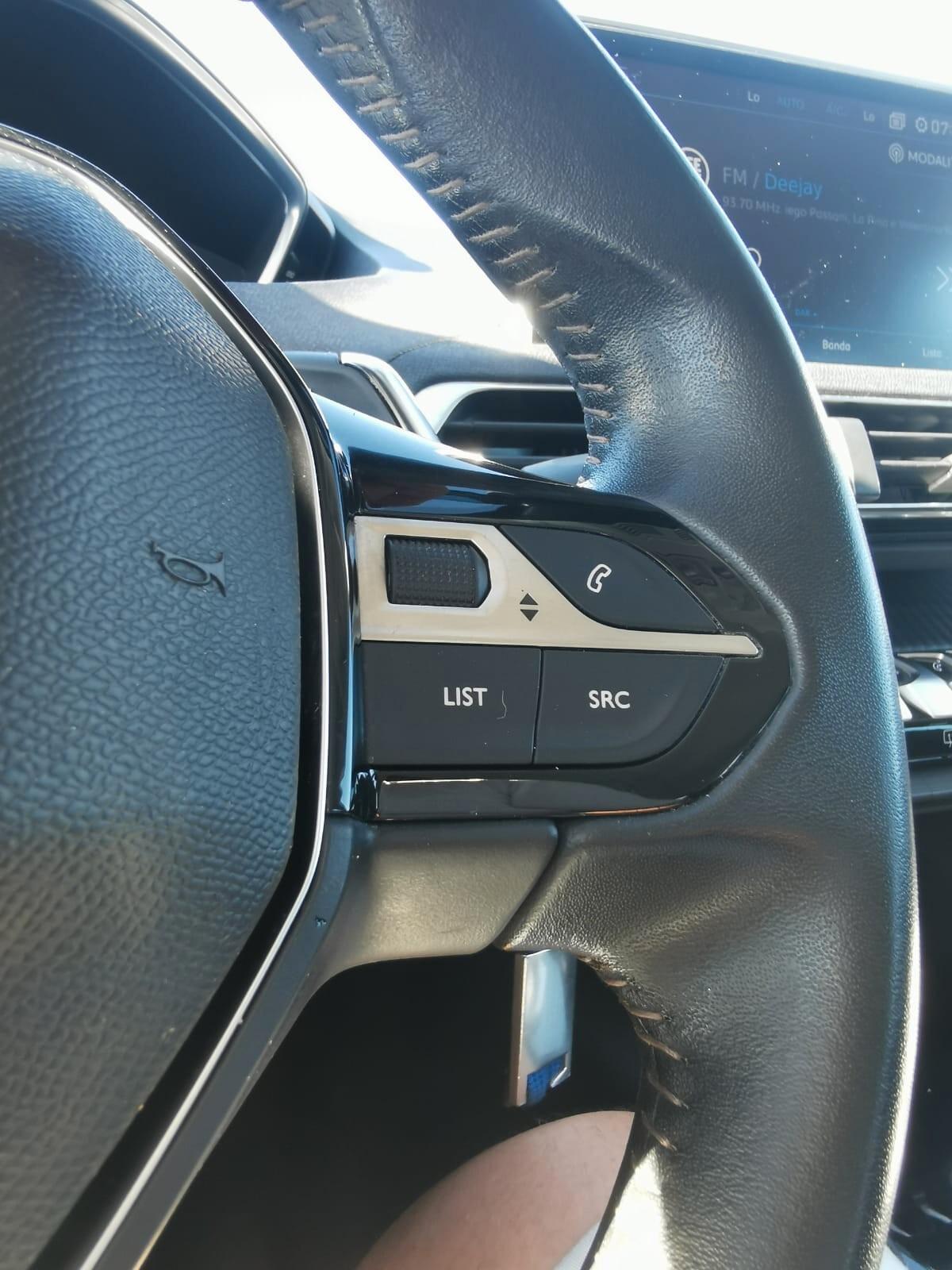 Peugeot 3008 BlueHDi 130 EAT8 Allure 2020