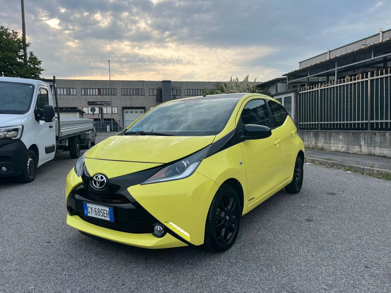 Toyota Aygo 1.0 BENZ SOLO 79K KM