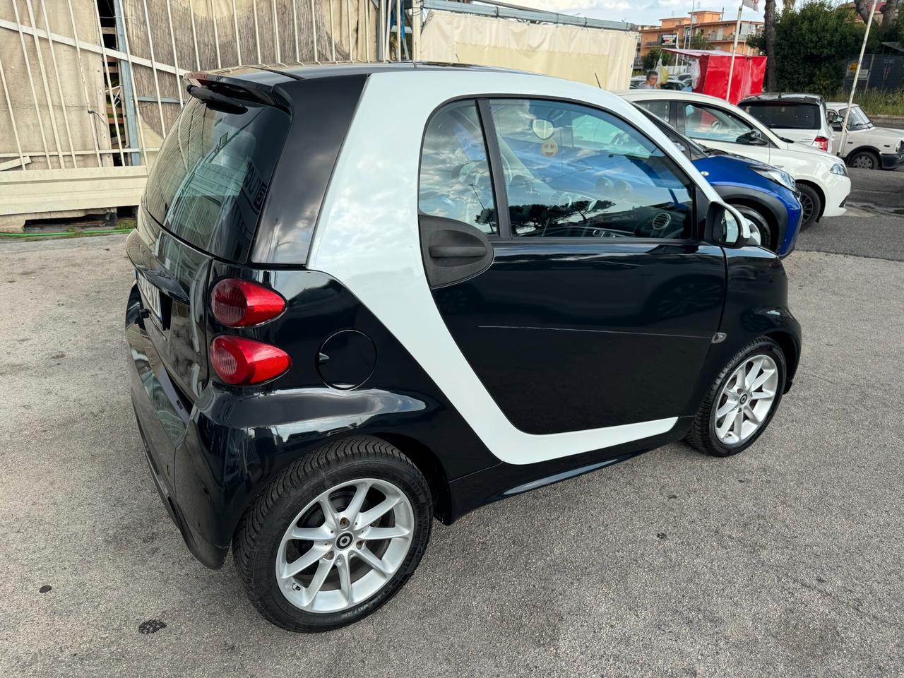 Smart ForTwo 1.0 mhd benzina 71cv 2013