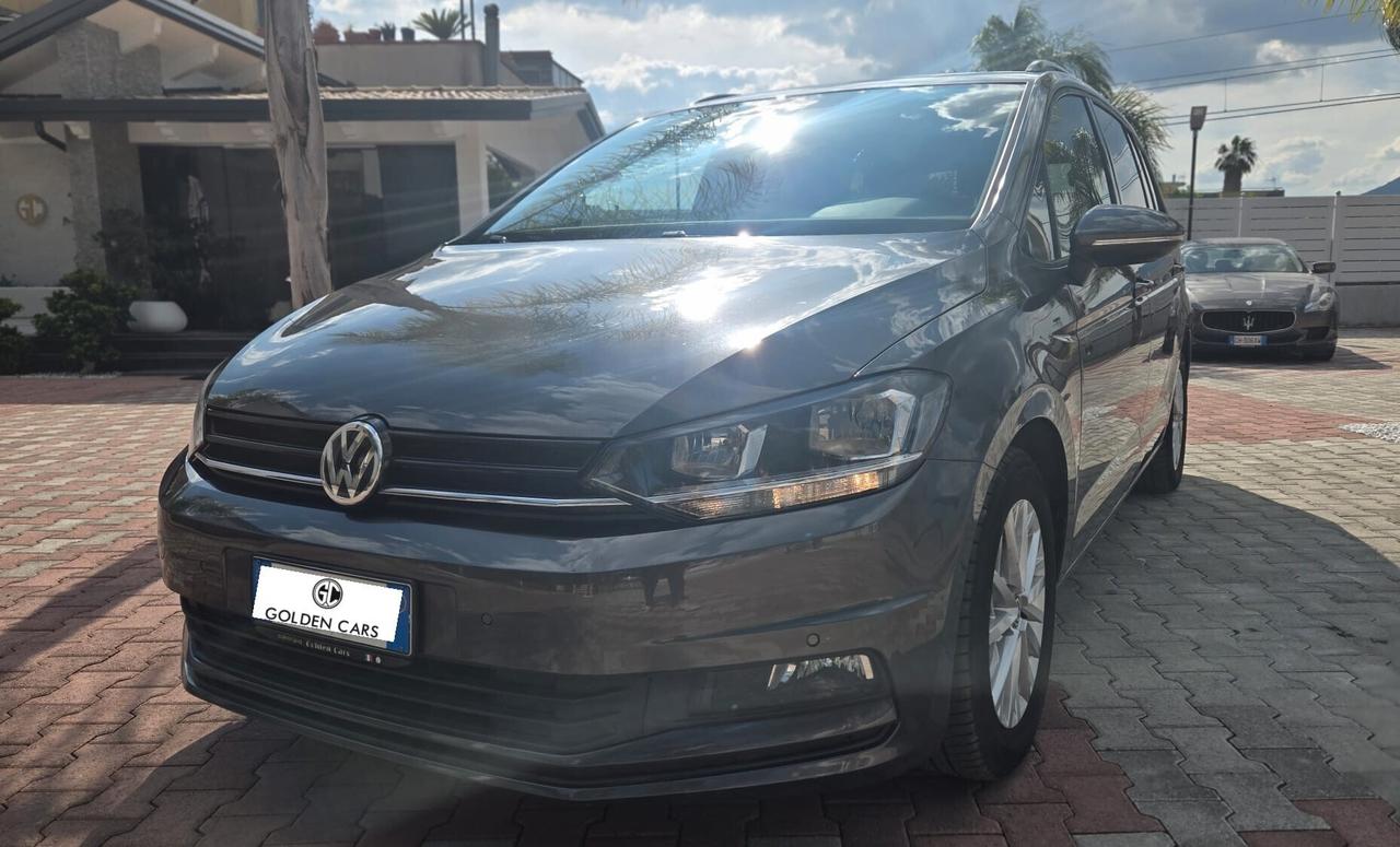 Volkswagen Touran 1.6 tdi Highline 115CV dsg 7p Uff Italy Navi Clima