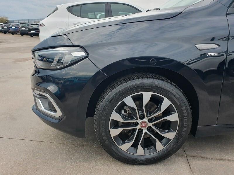 FIAT NEW Tipo 1.3 MJT-2 95CV S&S 5P. Uconnect 10"