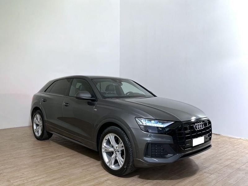 Audi Q8 50 TDI 286 CV quattro tiptronic Sport
