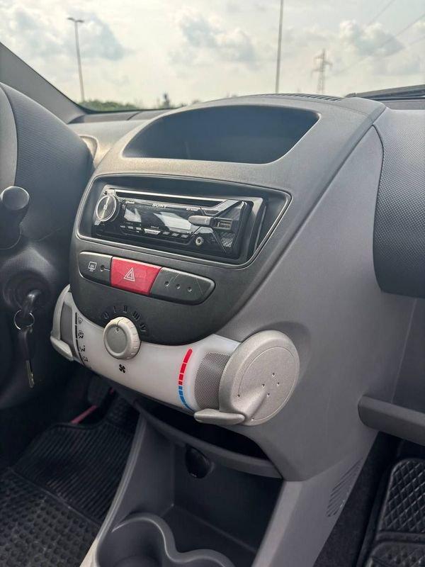 Peugeot 107 Neop. 1.0 benzina