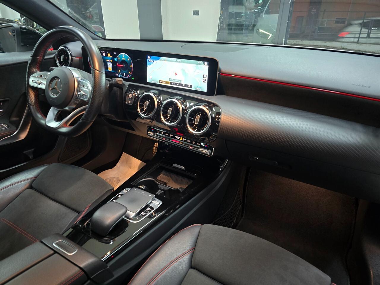 Mercedes-benz A 180 d Premium