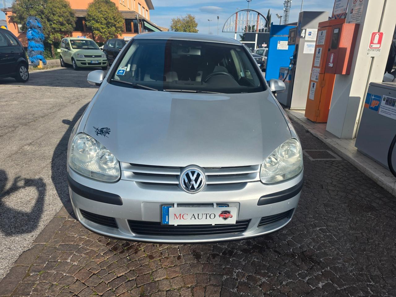 Volkswagen Golf 1.9 TDI 5p. Sportline con 381.000km