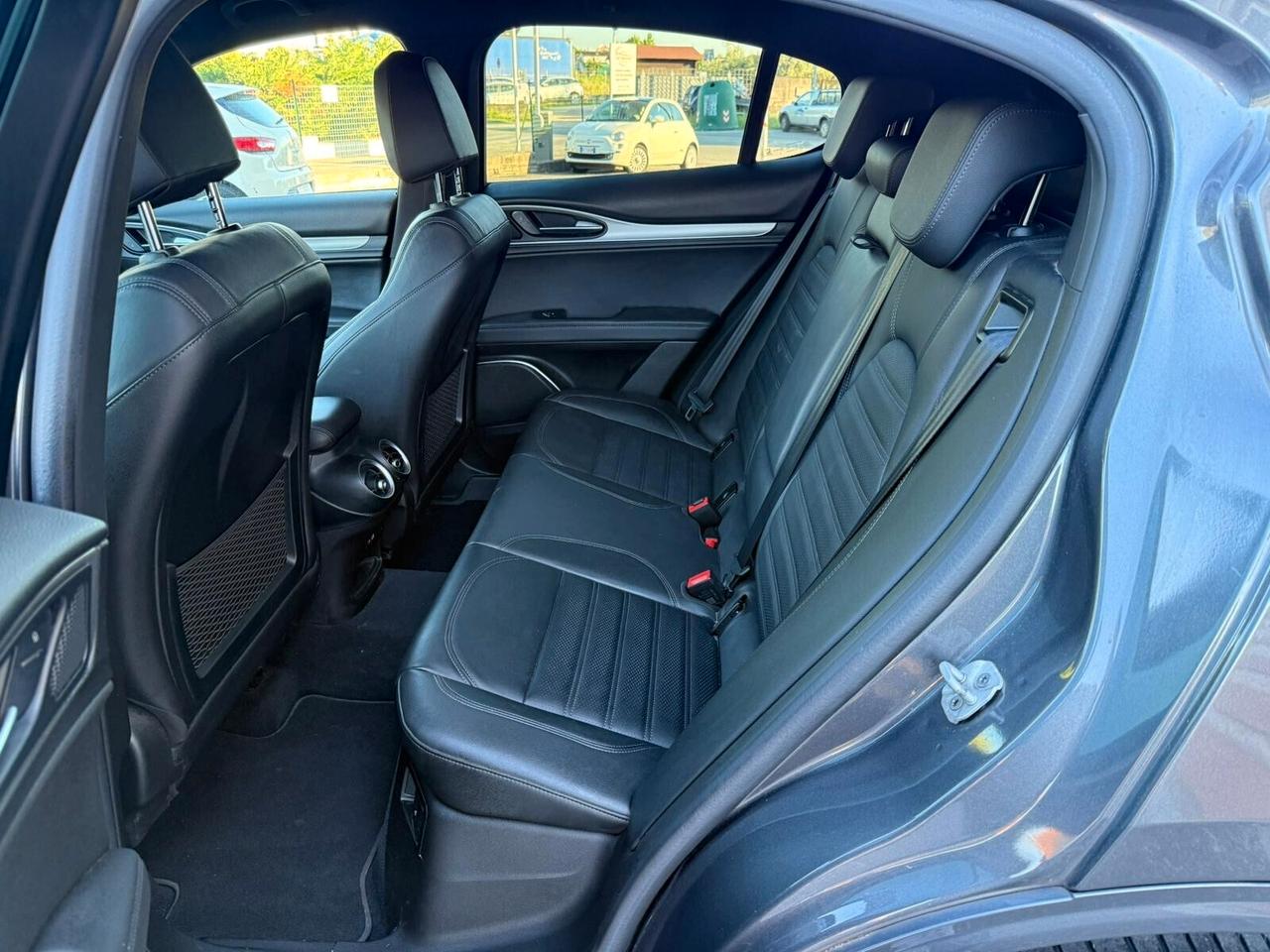Alfa Romeo Stelvio 2.2 Turbodiesel 210 CV AT8 Q4 Veloce