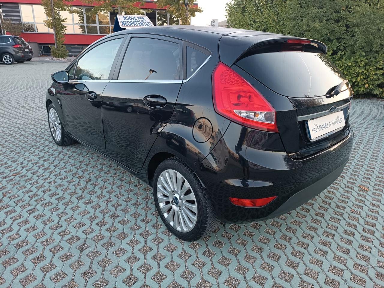 Ford Fiesta 1.2 Benzina-NEOPAT-132.000-2009