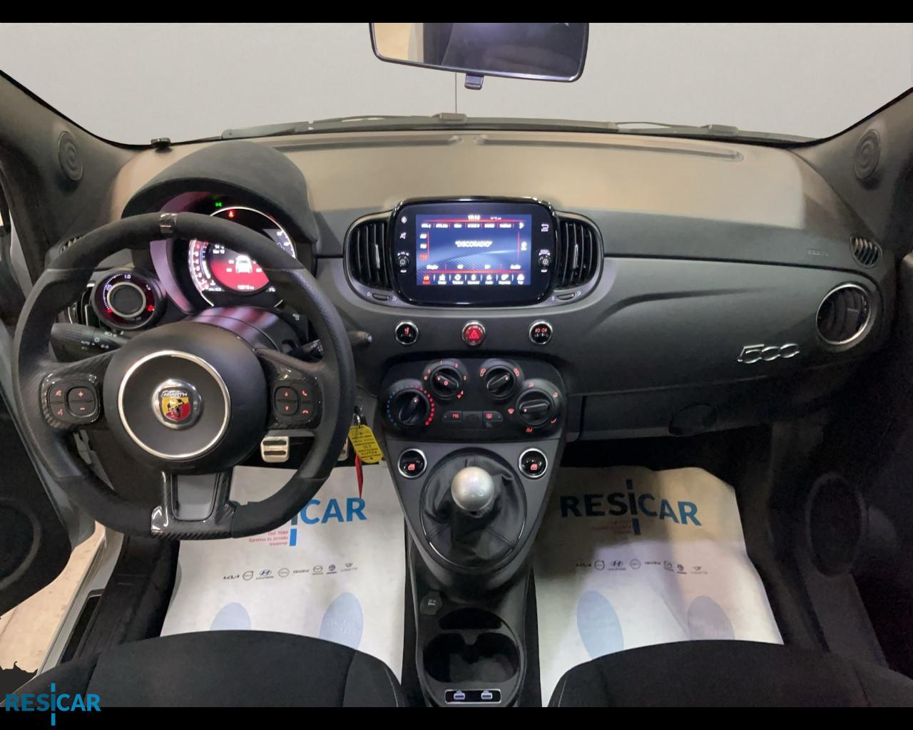 ABARTH 695 1.4 t-jet Competizione 180cv