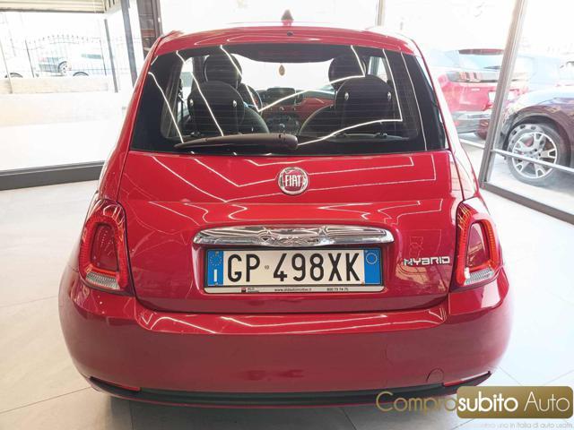 FIAT 500 1.0 Hybrid Red