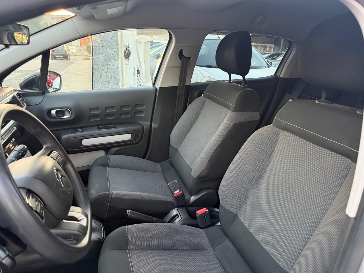 Citroen C3 CAMBIO AUTOMATICO PureTech 110 S&S Shine