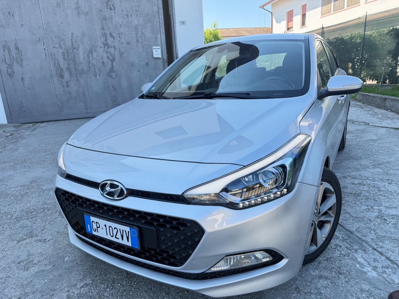 HYUNDAI I20 1.1 DIESEL POCHI KM 2019 EURO 6B