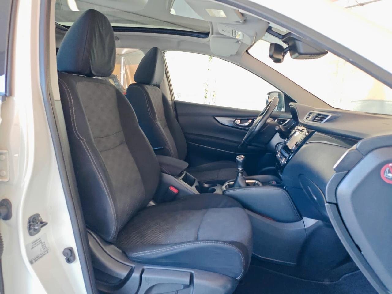 Nissan Qashqai 1.5 dCi Visia