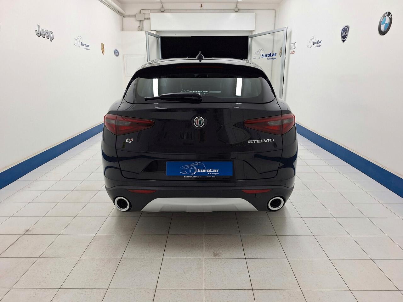 Alfa Romeo Stelvio 2.2 Turbodiesel 210cv Q4 AT8