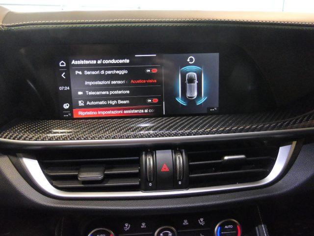 ALFA ROMEO Stelvio 2.9 Bi-Turbo V6 510 CV QV CARBO-AKRAPOVIC