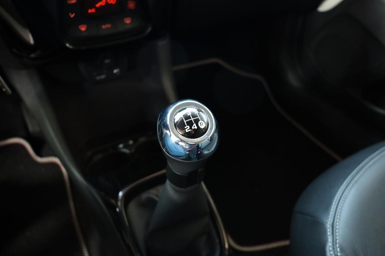 PEUGEOT 108 82CV ALLURE TOP! KM 35.000 neopatentati