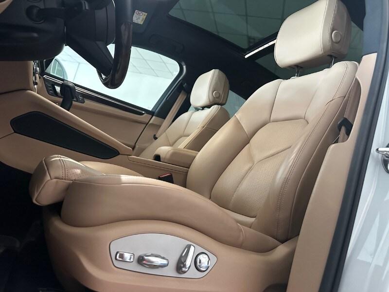 PORSCHE Macan 2.9 S