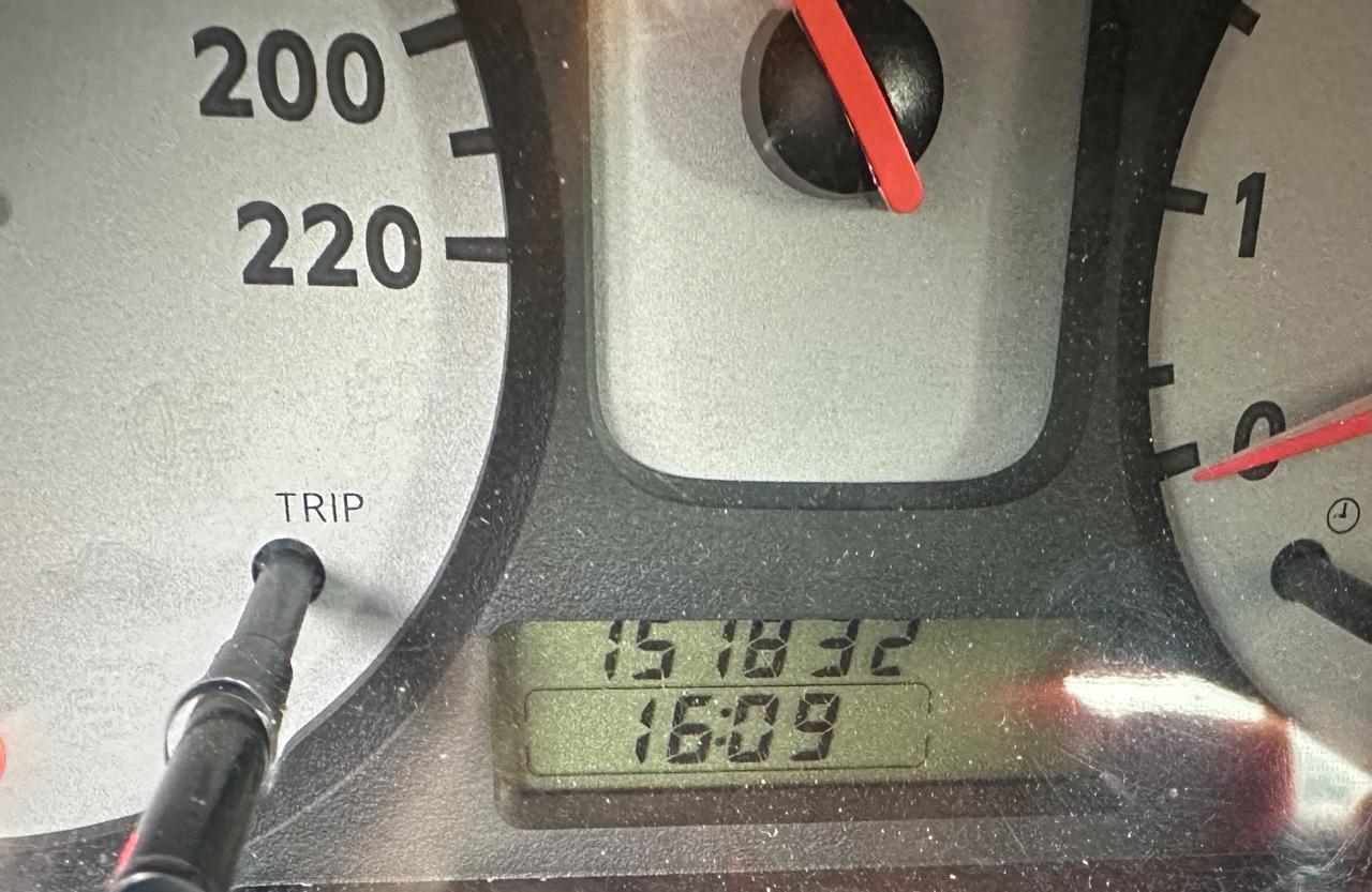 Nissan Note 1.5 dCi 86CV Tekna cinghia distribuzione nuova