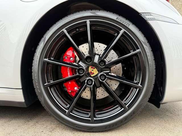 Porsche 992 911 Carrera Cabrio 3.0 4S auto