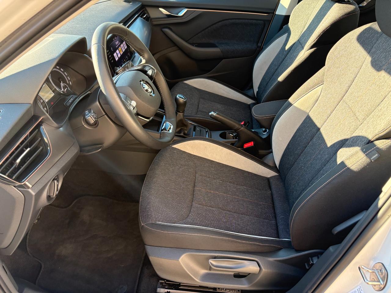 Skoda Kamiq 1.0 TSI Black Dots 6900 KM.