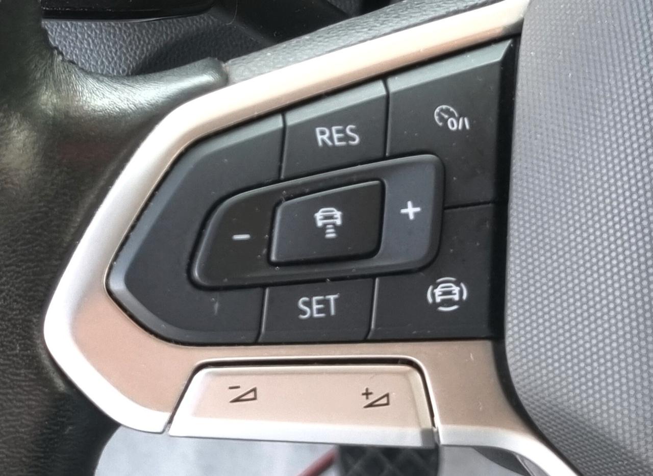 Volkswagen T-Cross 2019 1.0 tsi Style 110cv